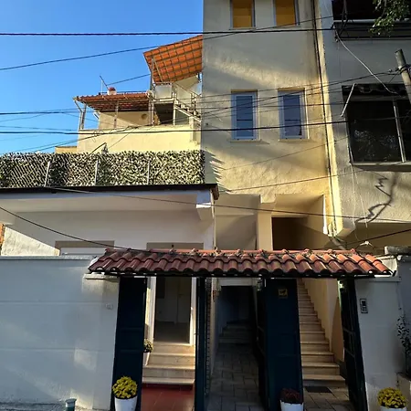 Πανσιόν Hana